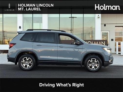 2022 Honda Passport AWD TrailSport