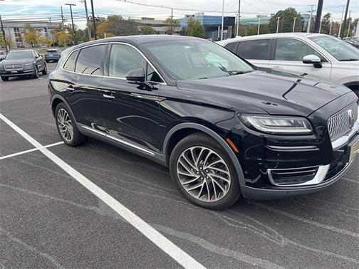 2019 Lincoln Nautilus Reserve