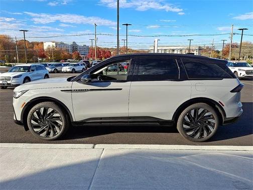 2026 Lincoln Nautilus Reserve