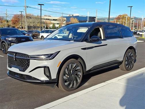 2026 Lincoln Nautilus Reserve