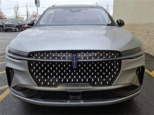2025 Lincoln Nautilus Reserve