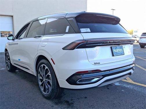2025 Lincoln Nautilus Reserve