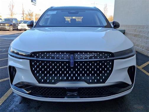 2025 Lincoln Nautilus Reserve