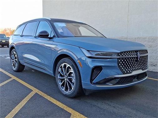 2025 Lincoln Nautilus Reserve