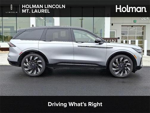 2025 Lincoln Nautilus Reserve