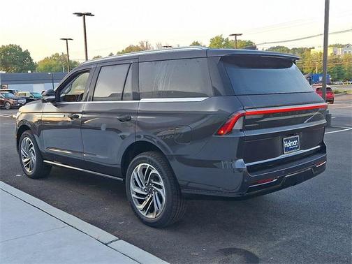 2025 Lincoln Navigator Reserve