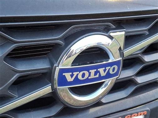 2015 Volvo V60 Cross Country T5 Platinum