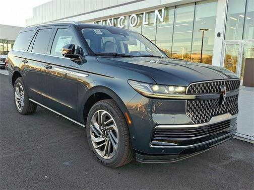 2025 Lincoln Navigator Reserve