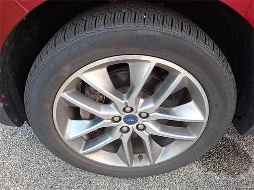 2016 Ford Edge Titanium