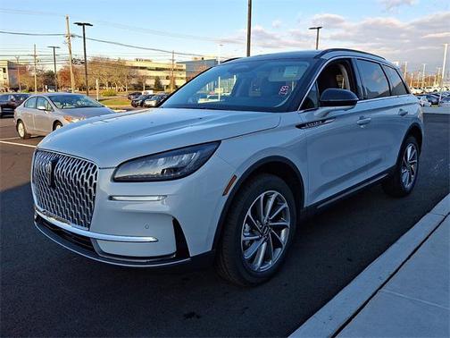 2026 Lincoln Corsair Premiere