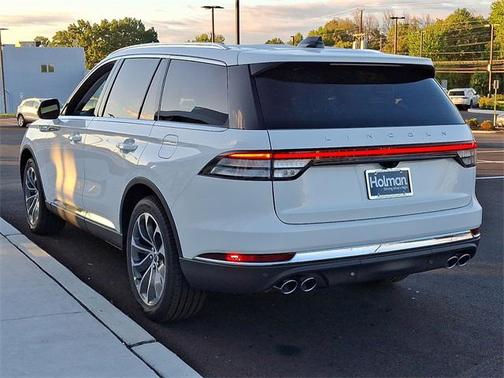 2025 Lincoln Aviator Premiere