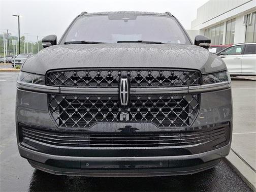 2025 Lincoln Navigator Black Label