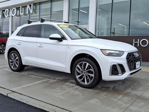 2023 Audi Q5 45 S line Premium Plus