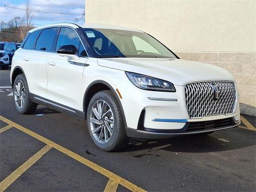 2025 Lincoln Corsair Premiere