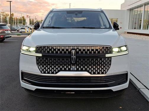 2025 Lincoln Navigator Reserve