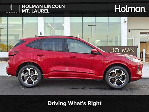 2024 Ford Escape ST-Line Elite