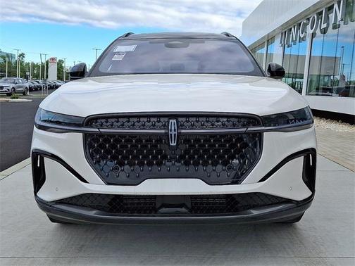 2025 Lincoln Nautilus Reserve