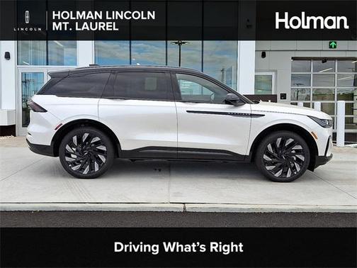 2025 Lincoln Nautilus Reserve