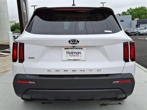 2021 Kia Sorento LX
