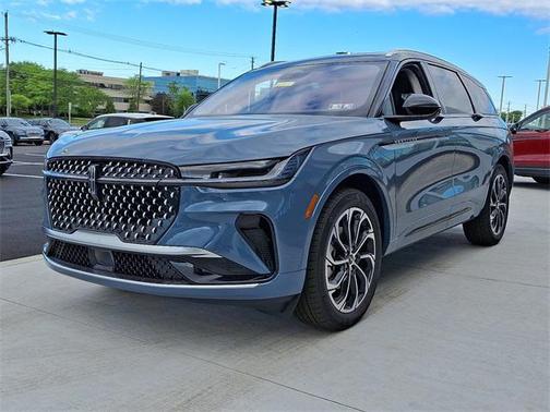 2025 Lincoln Nautilus Reserve