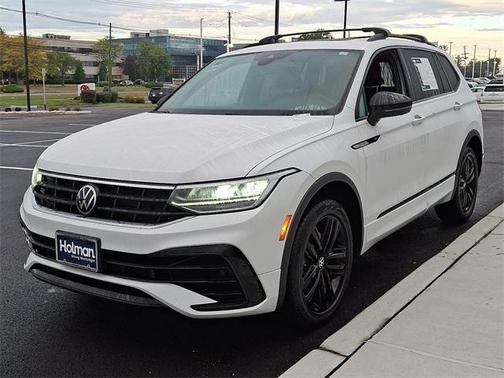 2022 Volkswagen Tiguan 2.0T SE R-Line Black 4MOTION