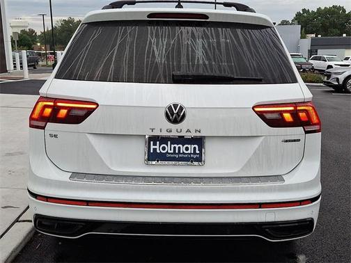 2022 Volkswagen Tiguan 2.0T SE R-Line Black 4MOTION