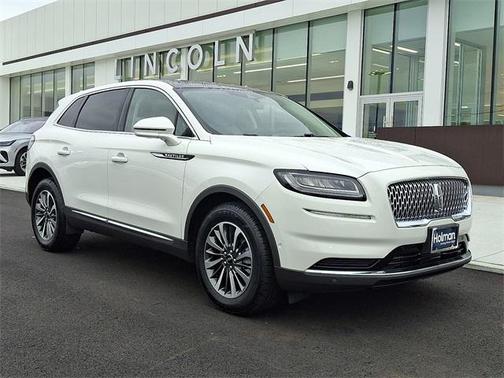 2022 Lincoln Nautilus Reserve