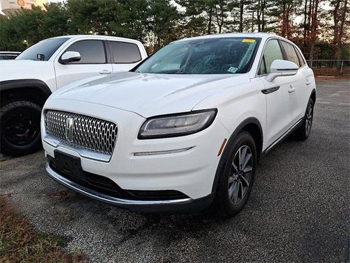 2022 Lincoln Nautilus Standard