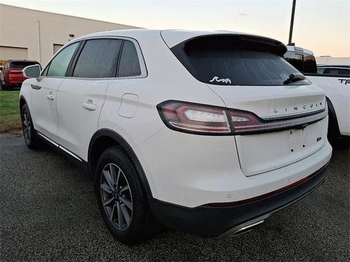 2022 Lincoln Nautilus Standard