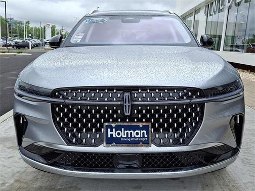 2025 Lincoln Nautilus Reserve