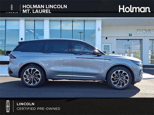 2024 Lincoln Nautilus Reserve