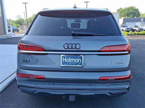 2021 Audi Q7 55 Prestige