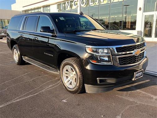 2019 Chevrolet Suburban LT