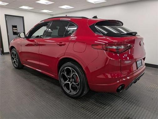 2023 Alfa Romeo Stelvio Veloce