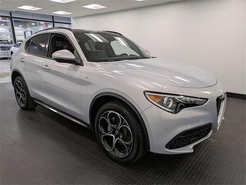 2022 Alfa Romeo Stelvio Ti