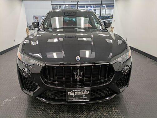 2022 Maserati Levante Modena