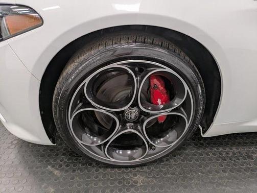 2024 Alfa Romeo Giulia Veloce