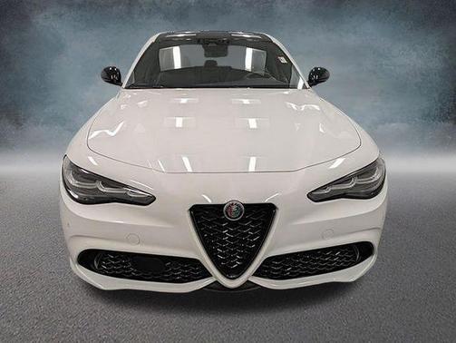 2024 Alfa Romeo Giulia Veloce
