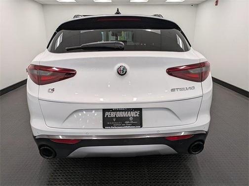 2022 Alfa Romeo Stelvio Ti