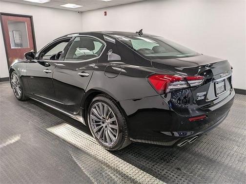 2021 Maserati Ghibli S Q4
