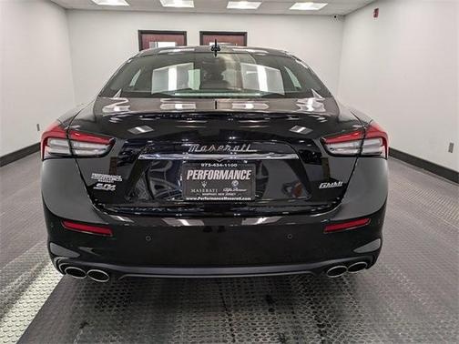 2021 Maserati Ghibli S Q4