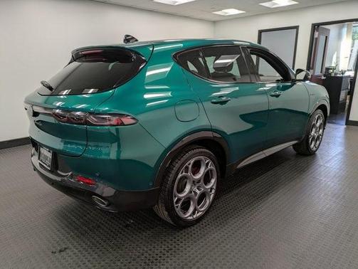 2024 Alfa Romeo Tonale Veloce