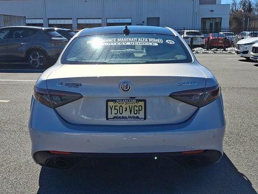 2025 Alfa Romeo Giulia 