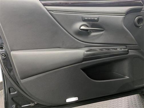 2021 Lexus ES 350 Base
