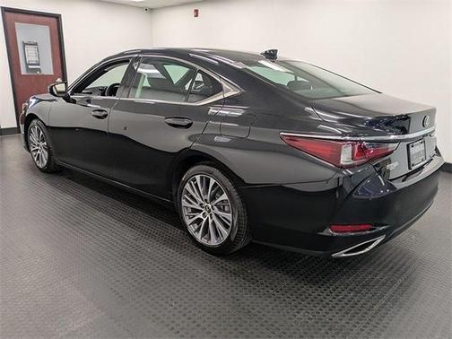 2021 Lexus ES 350 Base
