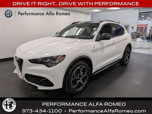 2024 Alfa Romeo Stelvio Ti