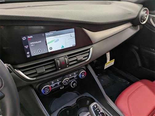 2024 Alfa Romeo Giulia Veloce