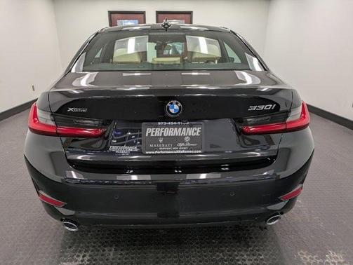 2021 BMW 330 i xDrive