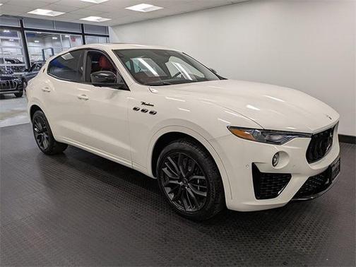 2022 Maserati Levante Modena