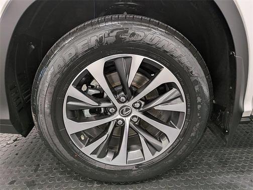 2022 Lexus RX 350L Base